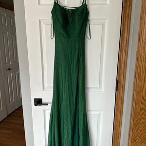 Emerald Green Rhinestone Formal Gown Open Back Side Slit Prom Dress Size 2